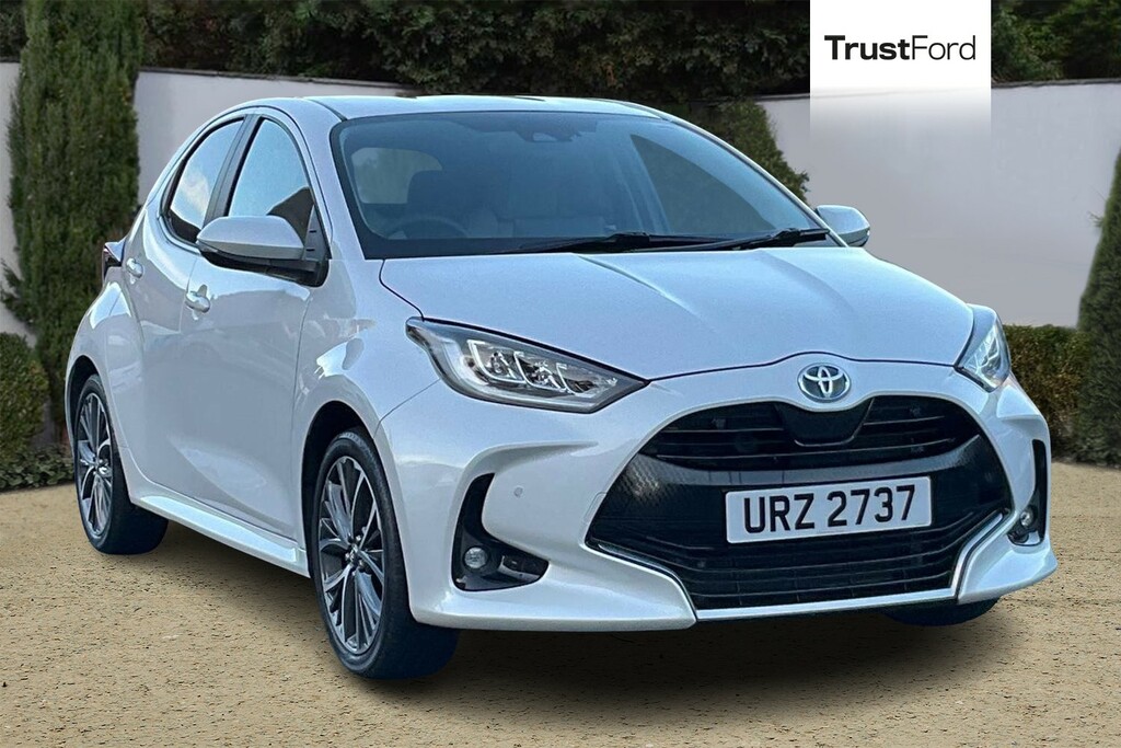 Toyota Yaris 1.5 Vvt-h Excel Hatchback - Climate Control Sa White