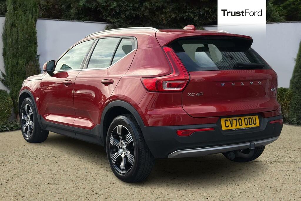 Volvo XC40 2.0 B4p Inscription Awd With Power Tailga CV70ODU Red #2