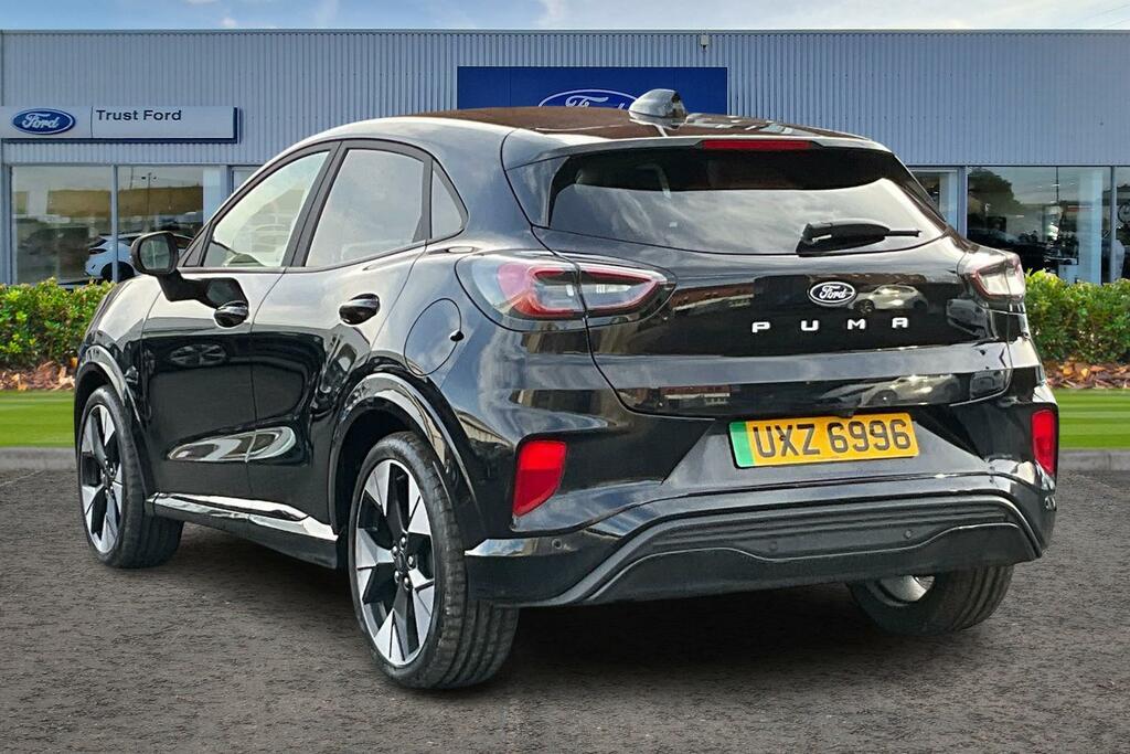 Ford Puma Gen-e Standard Range 43Kwh Premium Suv Electri UXZ6996 Black #2
