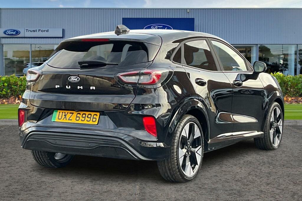 Ford Puma Gen-e Standard Range 43Kwh Premium Suv Electri UXZ6996 Black #4