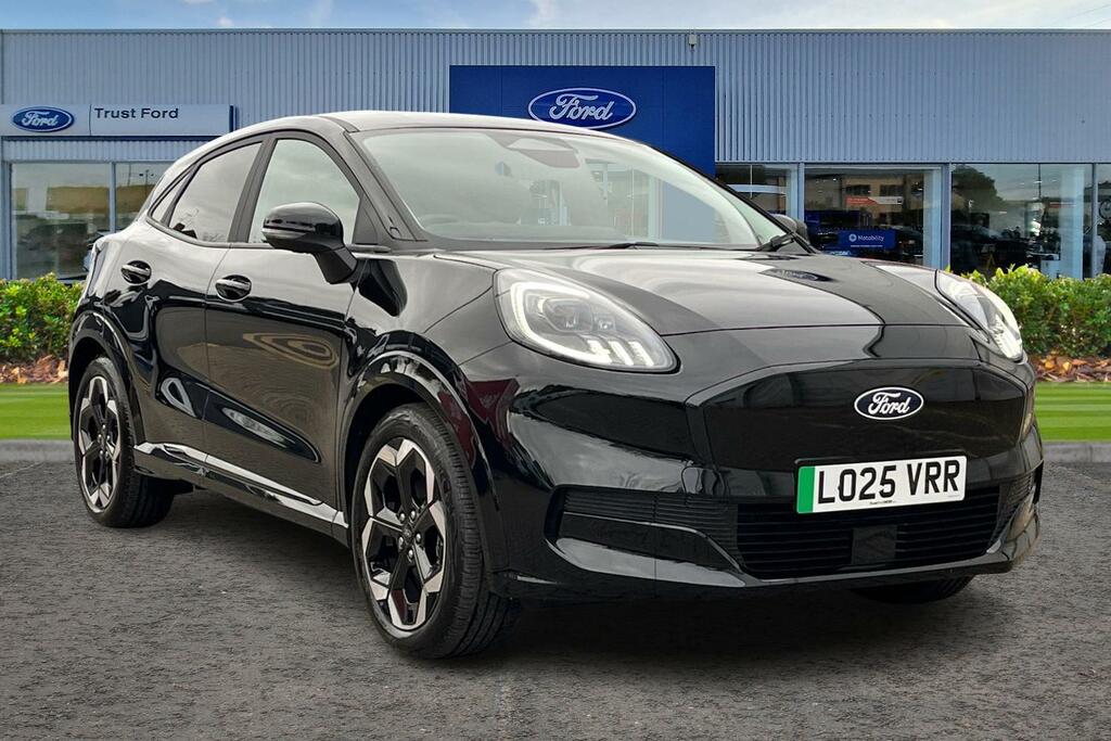 Ford Puma Gen-e Standard Range 43Kwh Premium Suv Electri Black