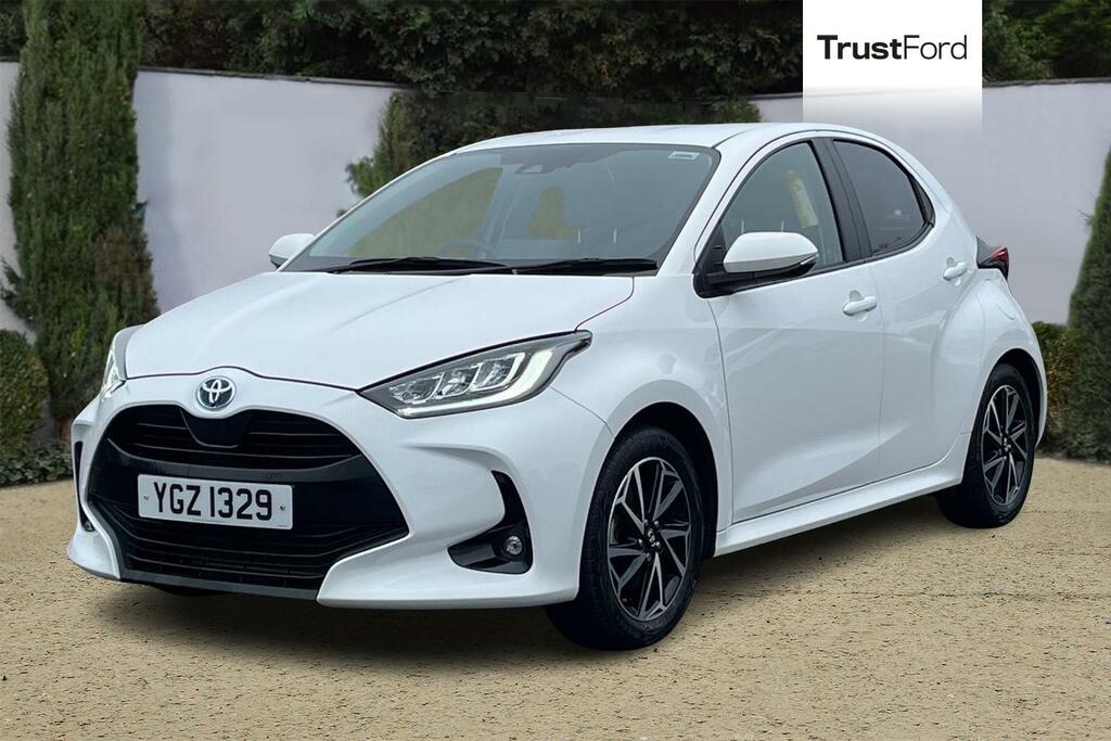Toyota Yaris 1.5 Hybrid Design Cvt - Reversing Camera Bluet YGZ1329 White #5