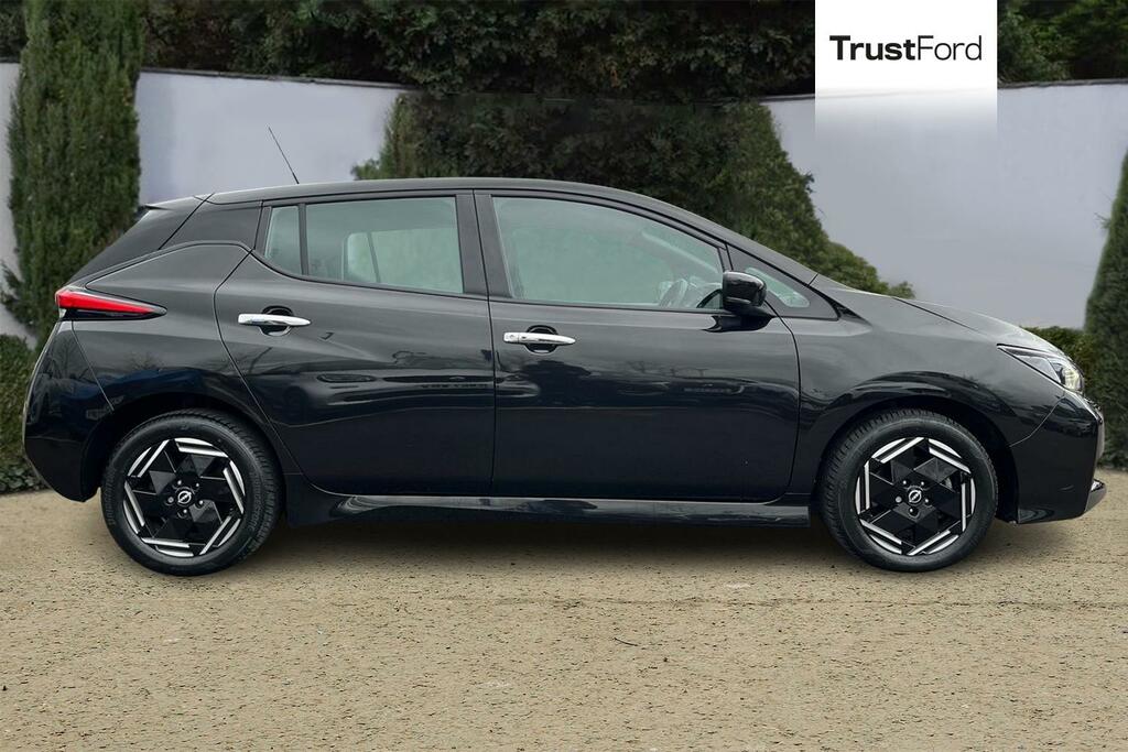 Nissan Leaf 110Kw Acenta 39Kwh WP72AXM Black #3