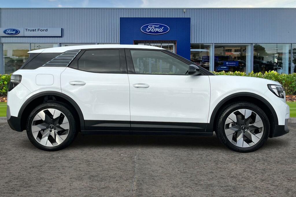 Ford Explorer Extended Range 79Kwh Premium Suv YN25OKM White #3