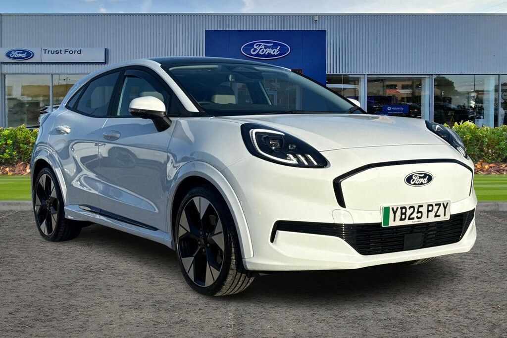 Ford Puma 123Kw Premium 43Kwh With Panoramic Glass White