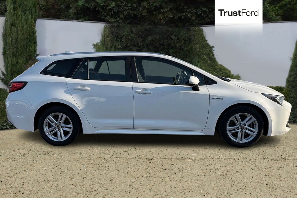 Toyota Corolla 1.8 Vvt-i Hybrid Icon Cvt With Sat Nav Rear Pa LB71YZE White #3