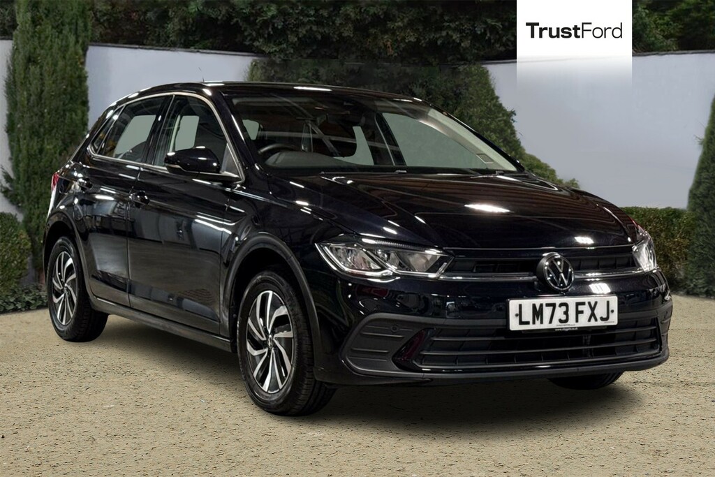 Volkswagen Polo 1.0 Tsi Life Dsg Black