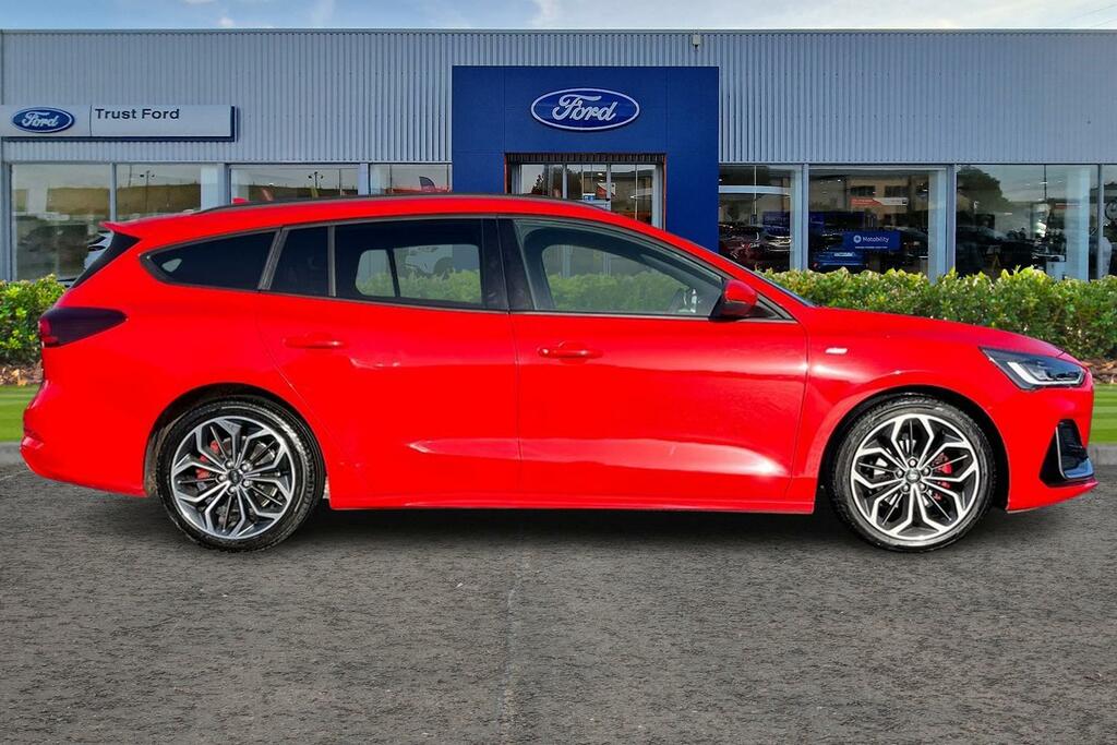 Ford Focus 1.5 Ecoblue St-line Vignale - Heated Seat YGZ7931 Red #3