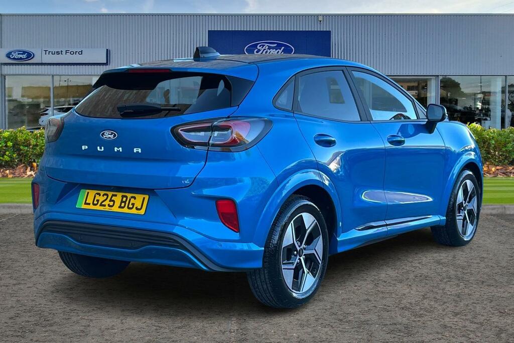 Ford Puma Gen-e Standard Range 43Kwh Select Suv LG25BGJ Blue #4