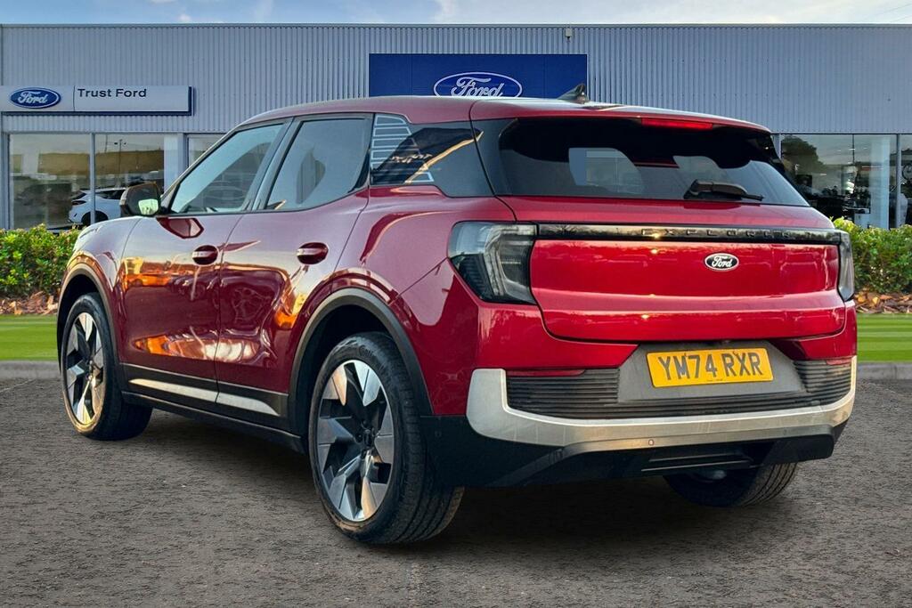 Ford Explorer Extended Range 79Kwh Premium Suv YM74RXR Red #2