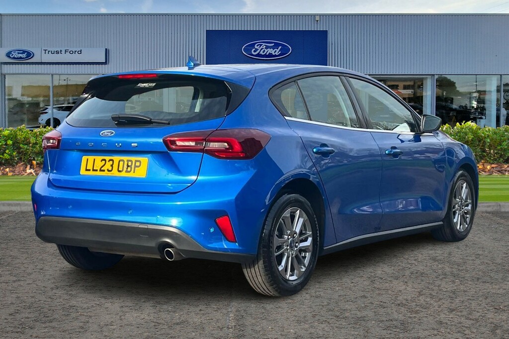 Ford Focus 1.0T Ecoboost Titanium Hatchback LL23OBP Blue #4