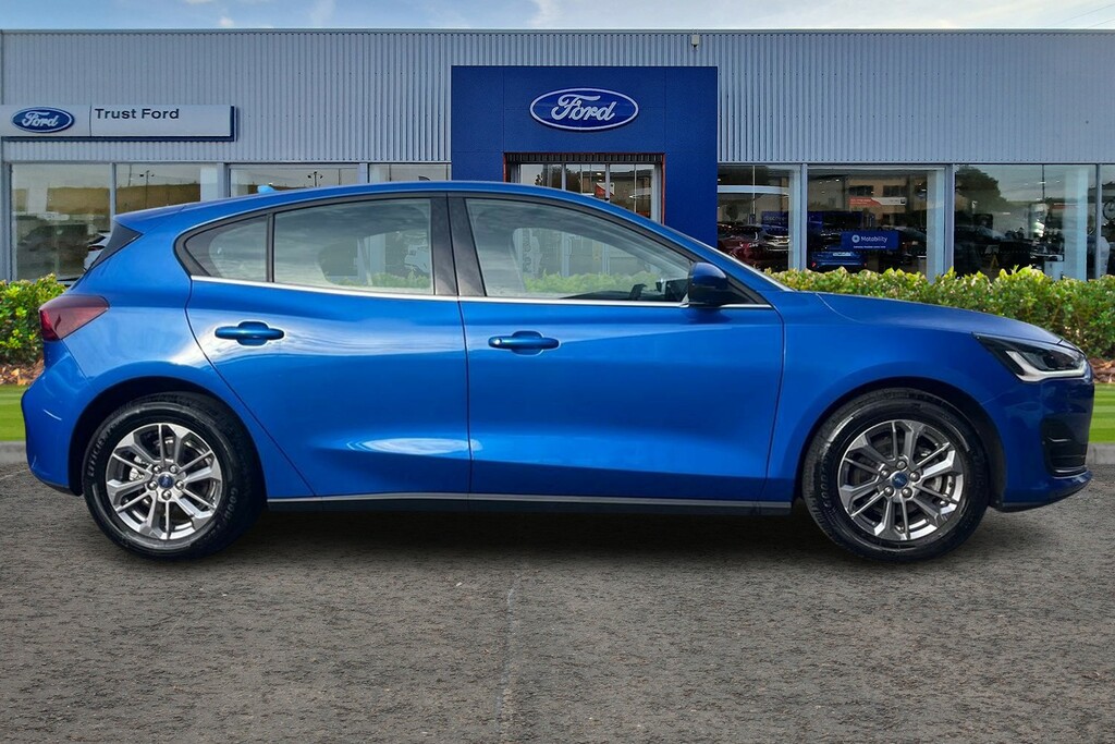 Ford Focus 1.0T Ecoboost Titanium Hatchback LL23OBP Blue #3