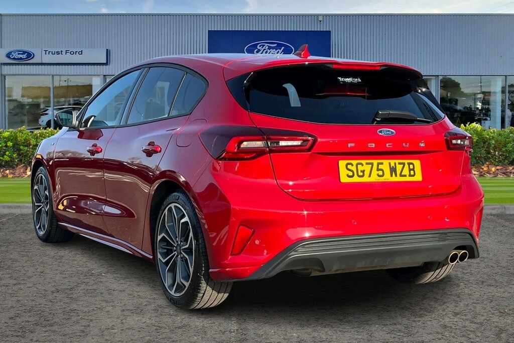 Ford Focus 1.0T Ecoboost Mhev St-line X Hatchback SG75WZB Red #2