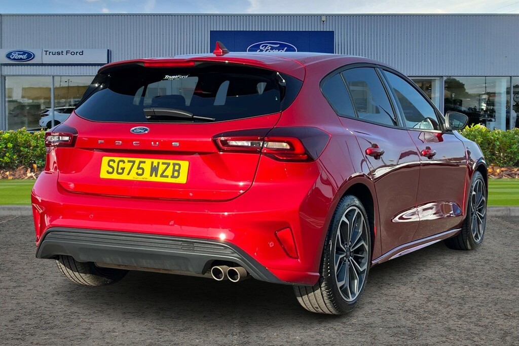 Ford Focus 1.0T Ecoboost Mhev St-line X Hatchback SG75WZB Red #4