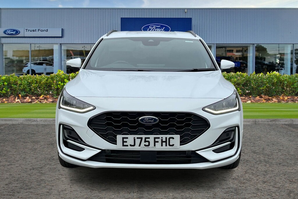 Ford Focus 1.0 Ecoboost Hybrid Mhev 155 St-line White #6