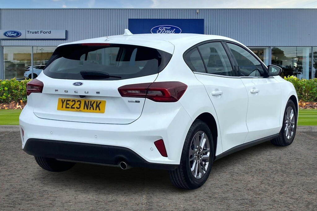 Ford Focus 1.0 Ecoboost Hybrid Mhev 155 Titanium Wi YE23NKK White #4