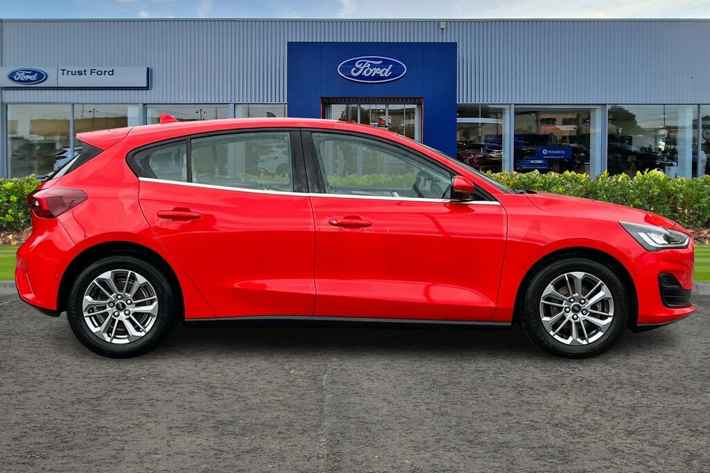 Ford Focus Titanium Rear View Camera Sync 4 Touchscreen N MD72ZYA Red #3