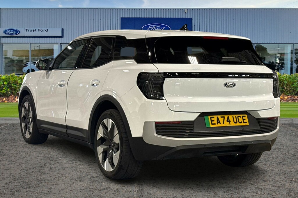 Ford Explorer Extended Range 77Kwh Premium Suv EA74UCE White #2