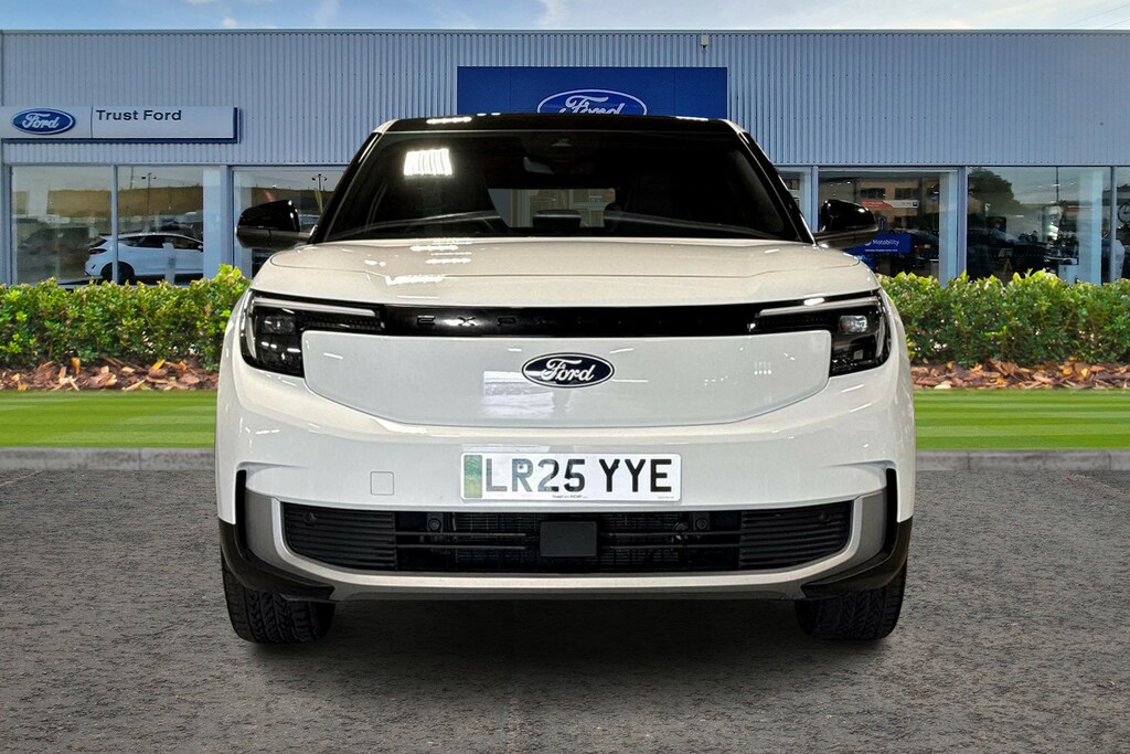 Ford Explorer Extended Range 79Kwh Premium Suv LR25YYE White #6