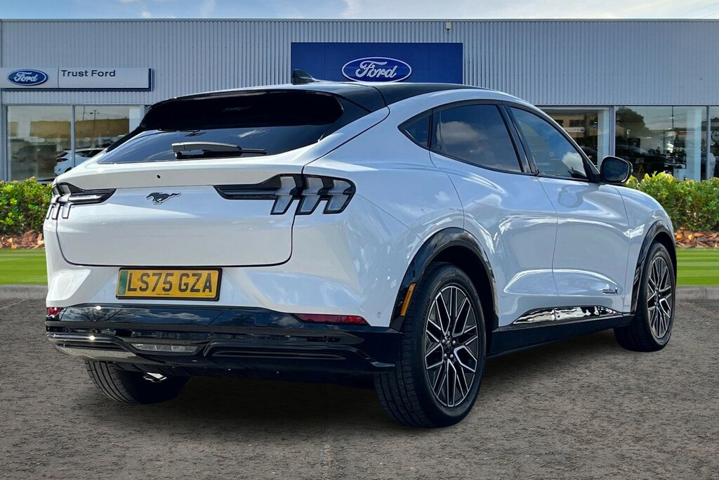 Ford Mustang Mach-E Extended Range 91Kwh Premium Suv LS75GZA White #4