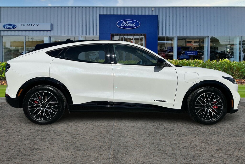 Ford Mustang Mach-E Extended Range 91Kwh Premium Suv LS75GZA White #3