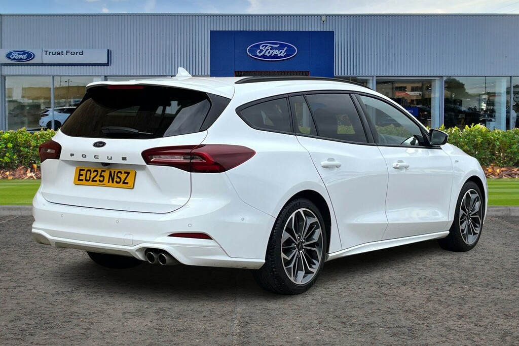 Ford Focus 1.0T Ecoboost Mhev St-line X Estate Hyb EO25NSZ White #4