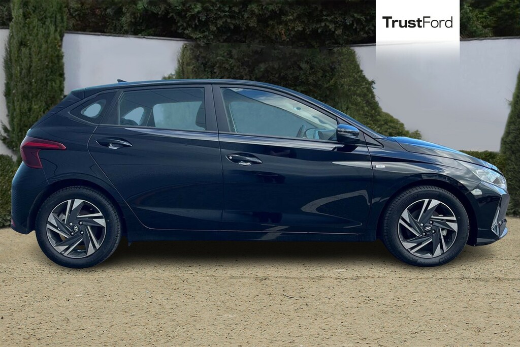 Hyundai I20 1.0T Gdi 48V Mhd Se Connect Black #3