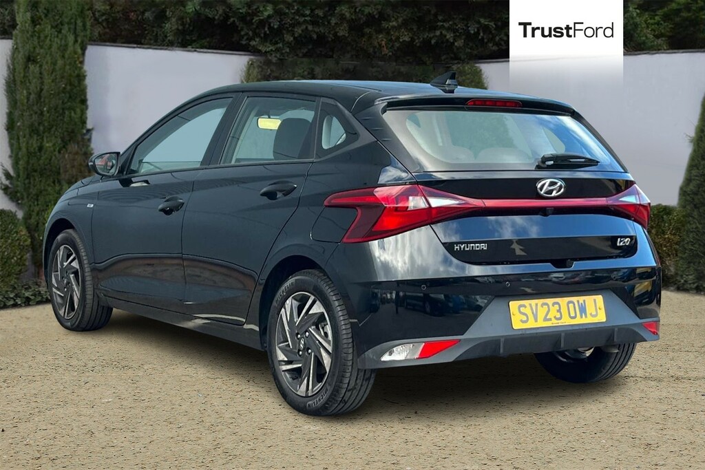 Hyundai I20 1.0T Gdi 48V Mhd Se Connect Black #2