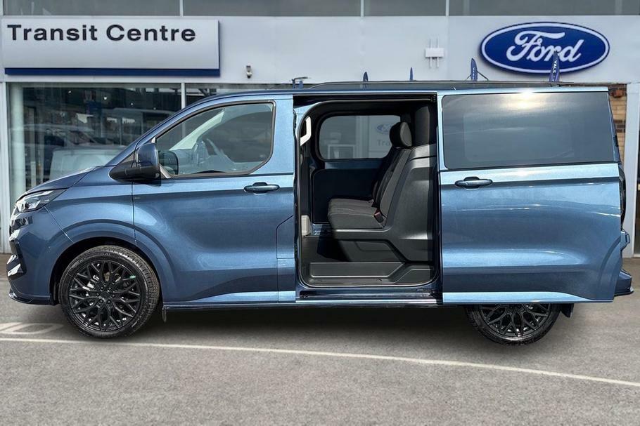 Ford Transit Custom 300 Limited L1 Swb Double Cab In Van Fwd 2.0 YO25URK Blue #5