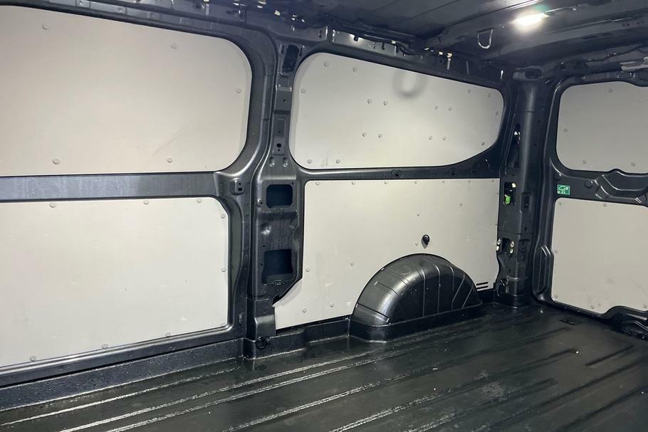 Ford Transit Custom 300 Limited L2 Lwb 2.0 Ecoblue 136Ps Low Roof EMZ8337 Grey #4