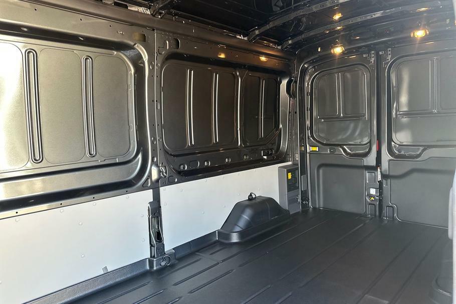 Ford Transit Custom 350 Trend L3 H2 Lwb Medium Roof Rwd 135Kw 68K #4
