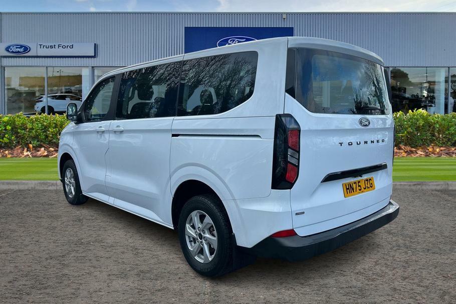 Ford Tourneo Custom 340 Zetec L1 Swb Fwd 2.5 Phev 232Ps Low Roof White #2
