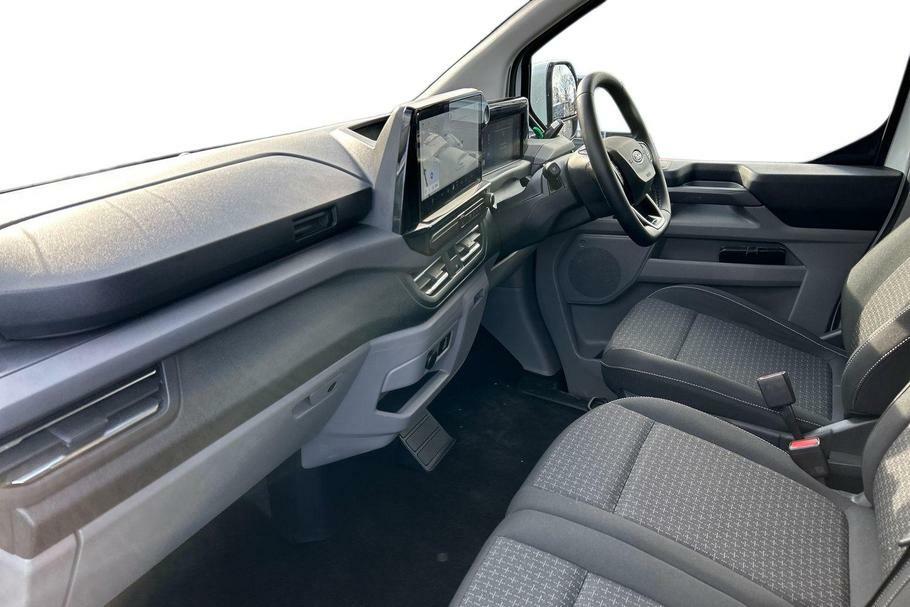 Ford Tourneo Custom 340 Zetec L1 Swb Fwd 2.5 Phev 232Ps Low Roof White #3
