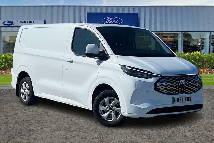 Ford Transit Custom 320 Limited L1 Swb Rwd 100Kw 65Kwh Low Roof White