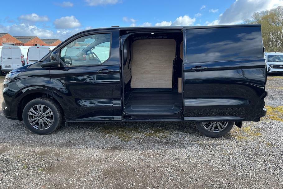 Ford Transit Custom 320 Limited L1 Swb Fwd 2.0 Ecoblue 136Ps Low Roof WR75NBG Black #5