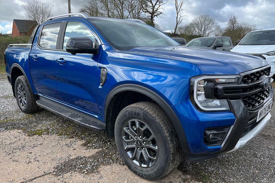 Ford Ranger Wildtrak 2.0 Ecoblue 205Ps 4X4 Double Cab Pic Blue