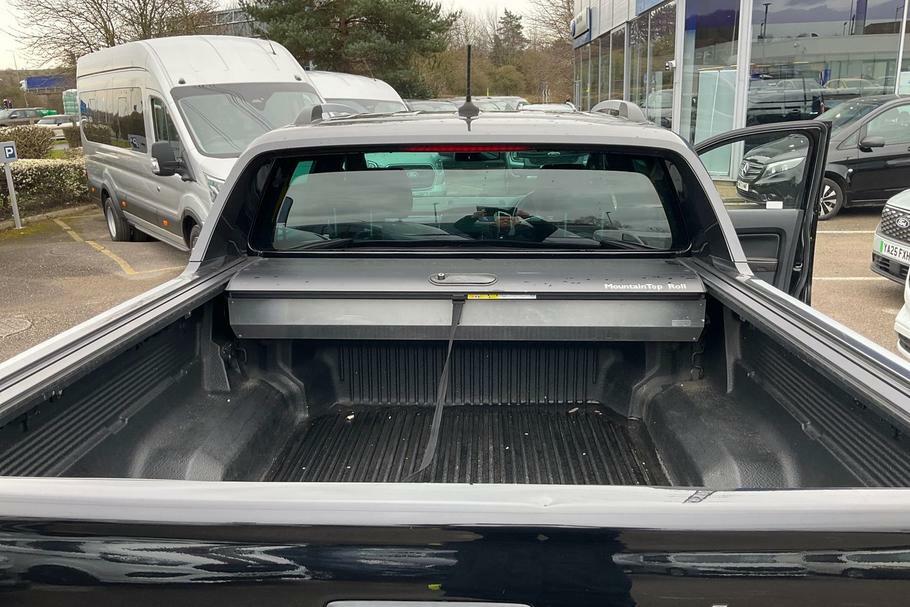 Ford Ranger Wildtrak 2.0 Ecoblue 213Ps 4X4 Double Cab Pic YH23RYA Black #4
