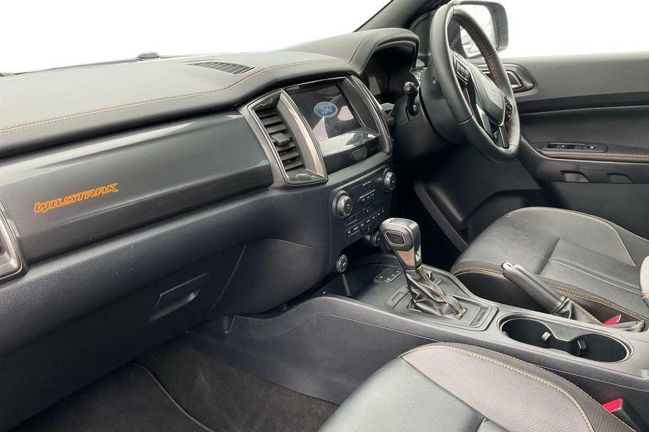 Ford Ranger Wildtrak 2.0 Ecoblue 213Ps 4X4 Double Cab Pic YH23RYA Black #3