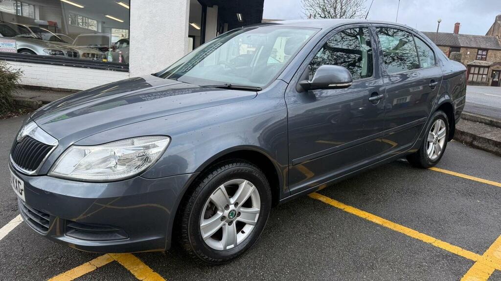 Skoda Octavia Hatchback 1.9 Tdi Se Euro 4 200909 Grey #3