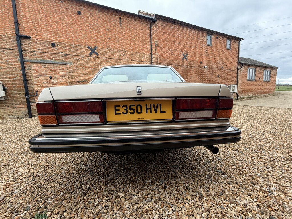 Rolls-Royce Silver Spirit 6.8 Gold #4