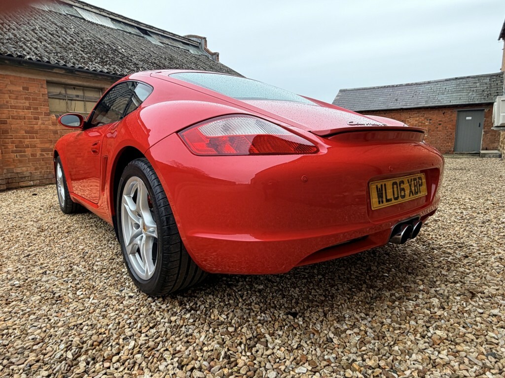 Porsche Cayman R Pdk 330 White #31