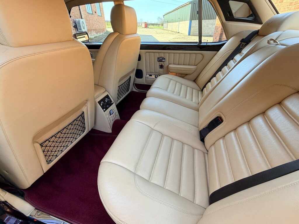 Bentley Brooklands R Blue #23