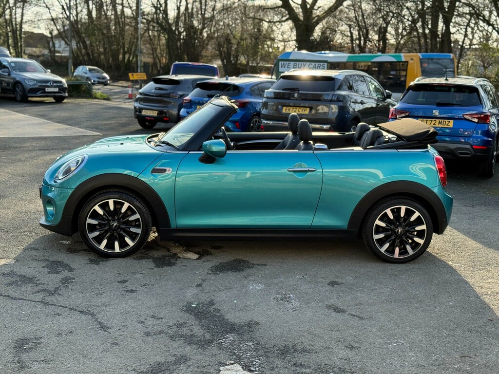 Mini Convertible 1.5L Cooper Exclusive  #3