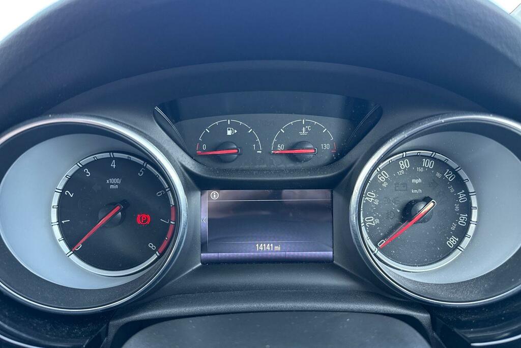 Vauxhall Astra Vauxhall Astra 1.4I Turbo Elite Nav Hatchback 5... FT19NUP Silver #5