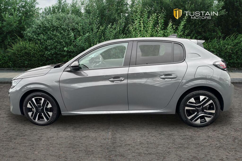 Peugeot 208 Peugeot 208 1.2 Puretech Allure Hatchback P... 