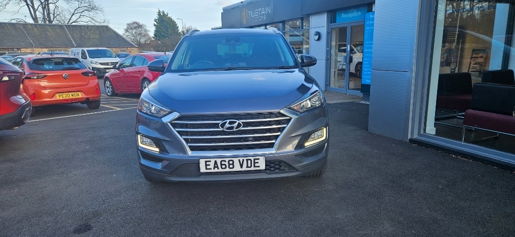 Hyundai Tucson Hyundai Tucson 1.6 Gdi Se Nav Suv Ma... EA68VDE  #2