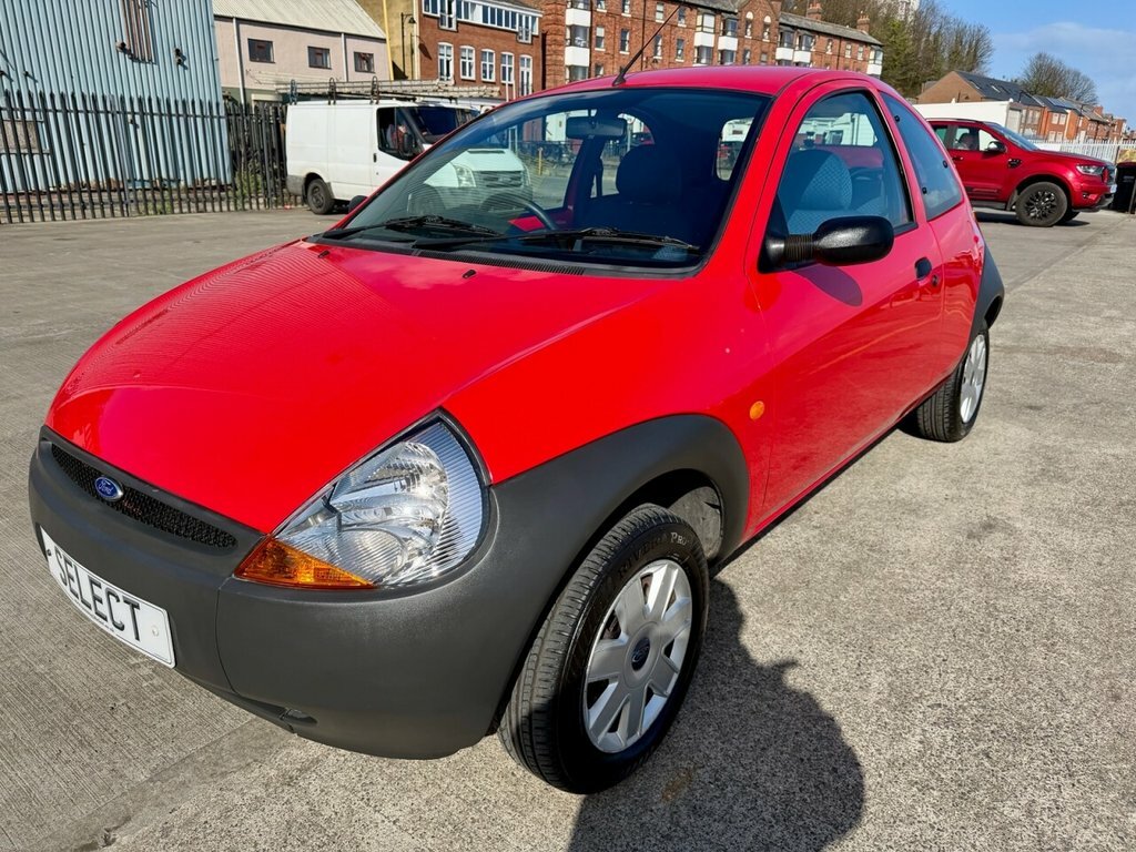 Ford KA Silver #18