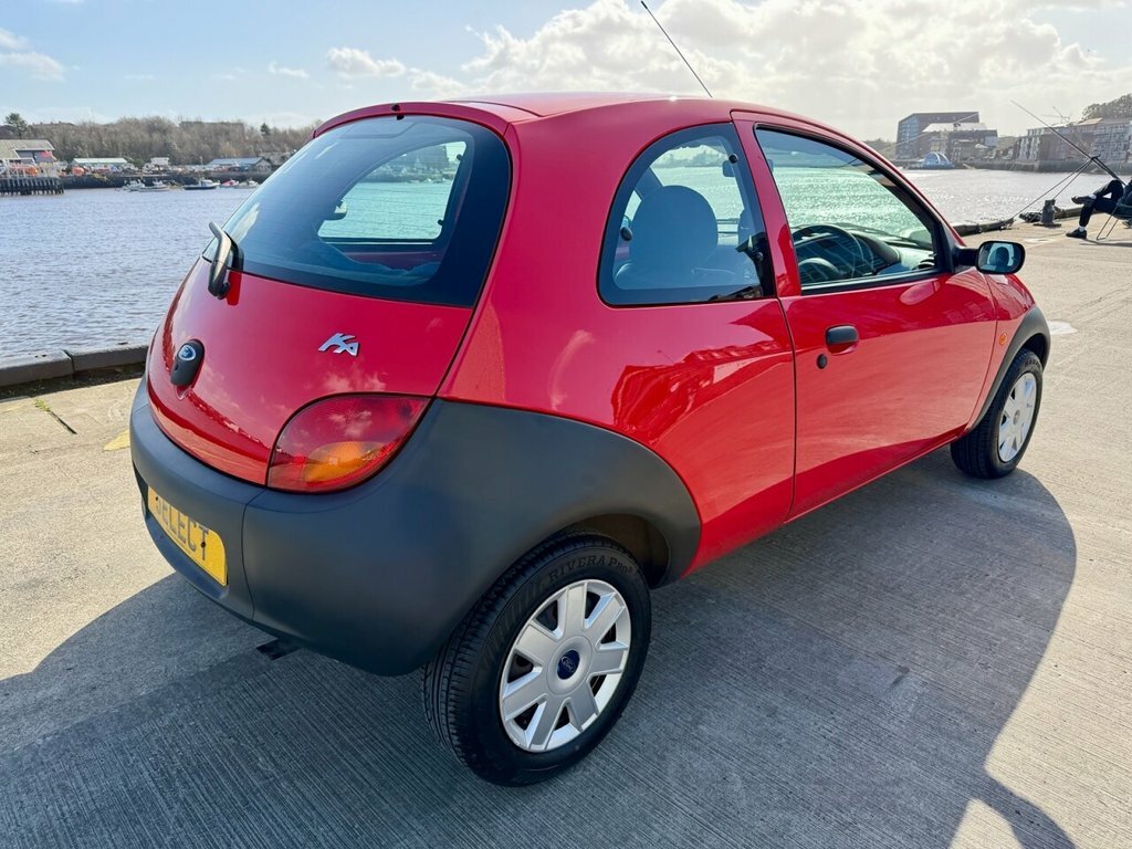 Ford KA Silver #4