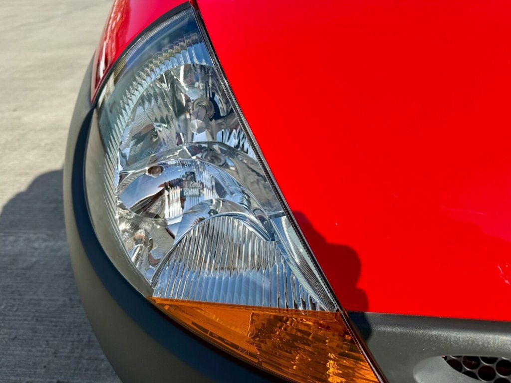 Ford KA Silver #10
