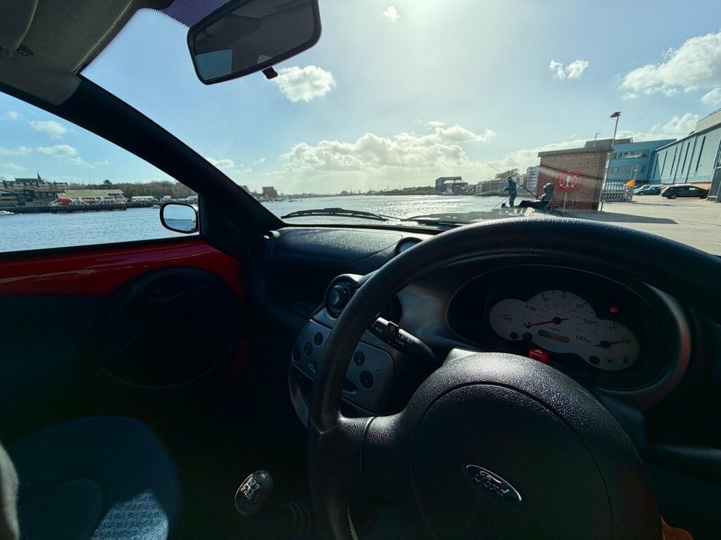 Ford KA Silver #30